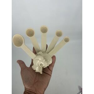 Set of 5 Paula Deen Rooster Plastic Nesting Rooster Measuring Spoons Farmhouse